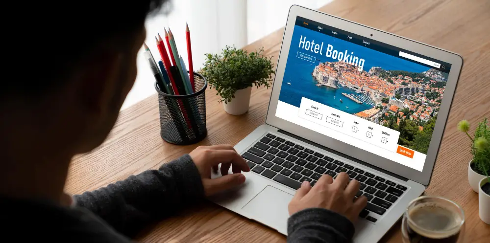 Best cms for travel website - Stunning Travel Experience